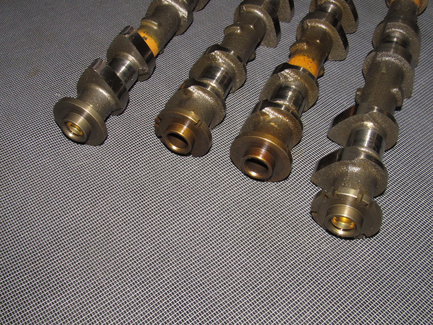 03-04 Infiniti G35 Sedan OEM Camshaft Set