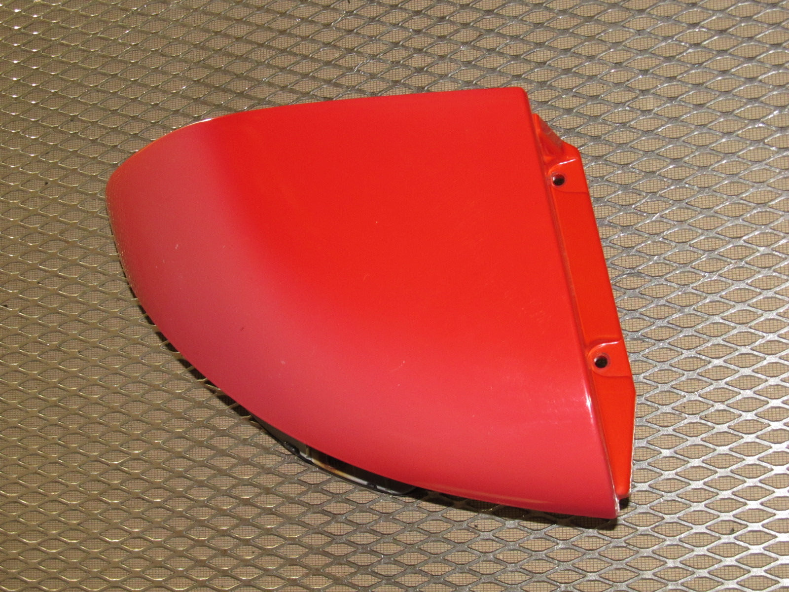 94 95 96 97 Mitsubishi 3000GT Tail Light Cover Bracket - Left