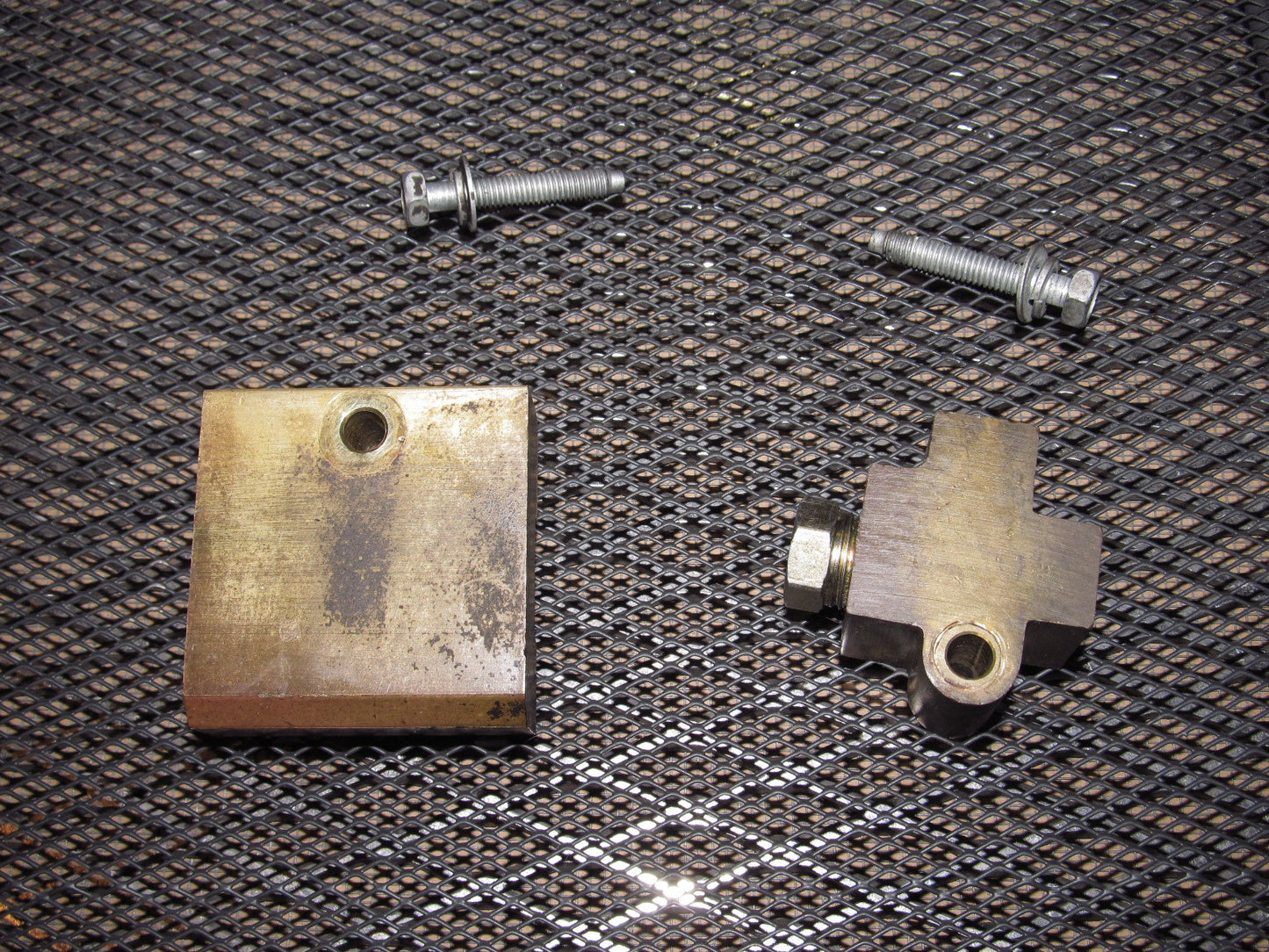 90-96 Nissan 300zx OEM Brake & Clutch Proportional Valve - Twin Turbo