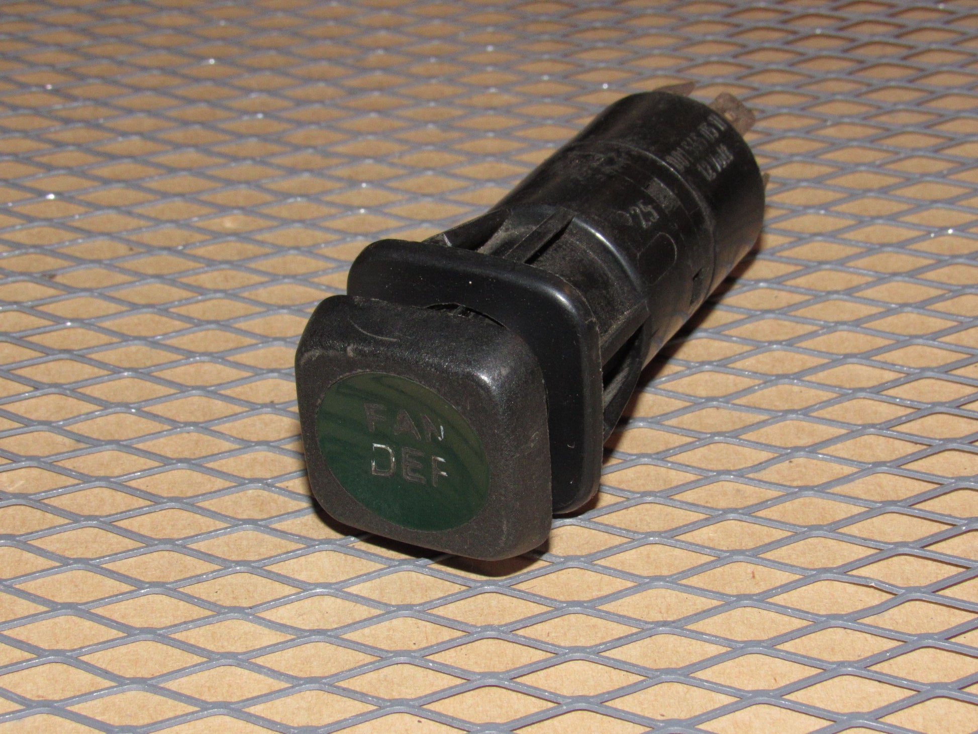 77-95 Mercedes Benz T1 Van OEM Fan Def Defroster Switch