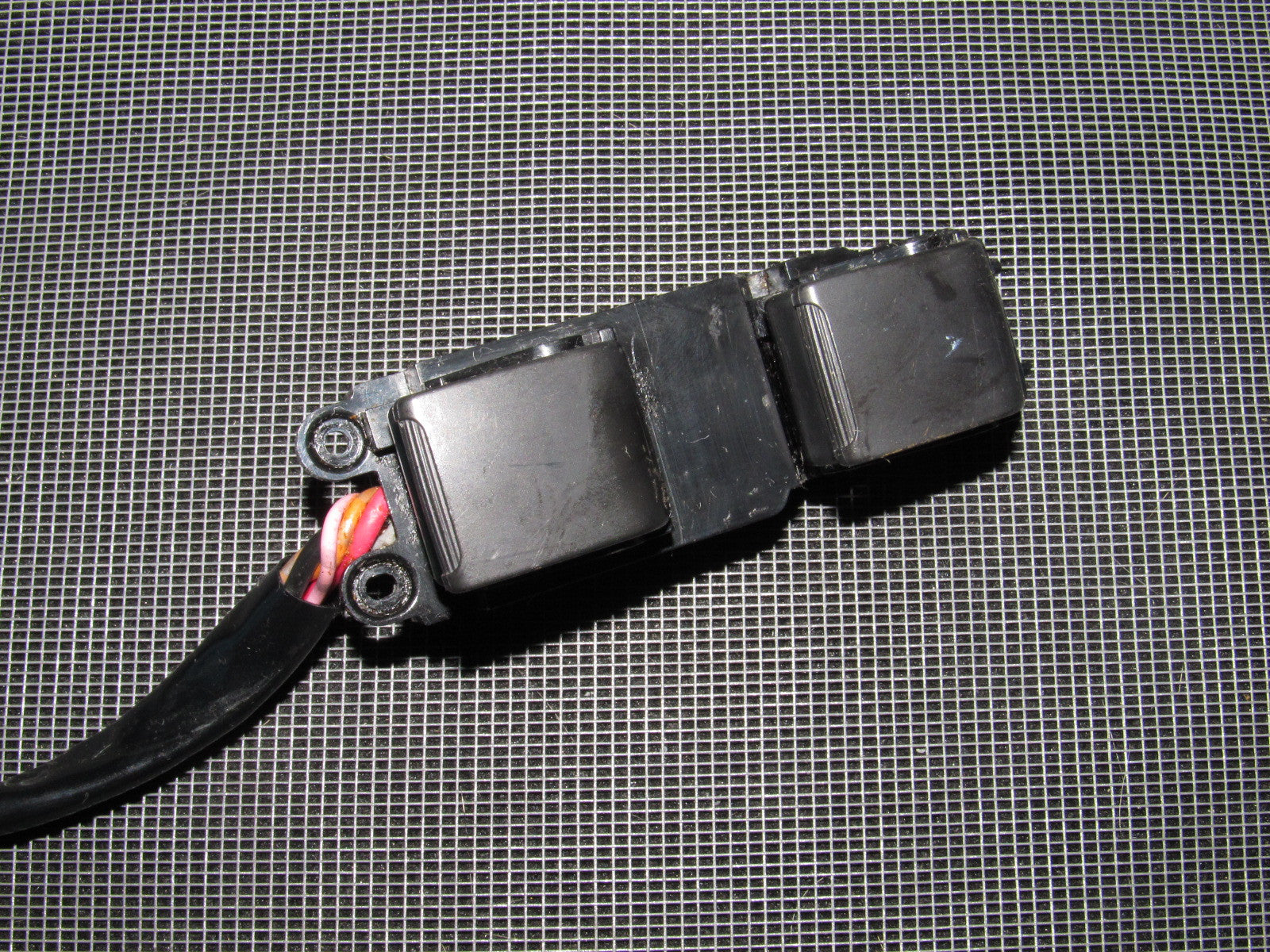 0304 Infiniti G35 Sedan OEM Power Seat Switch Front Left