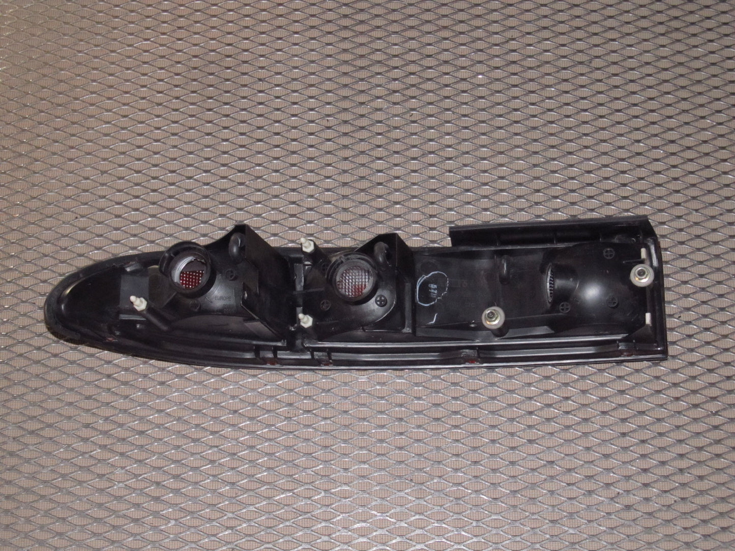 94 95 96 97 Mitsubishi 3000GT Tail Light - Right