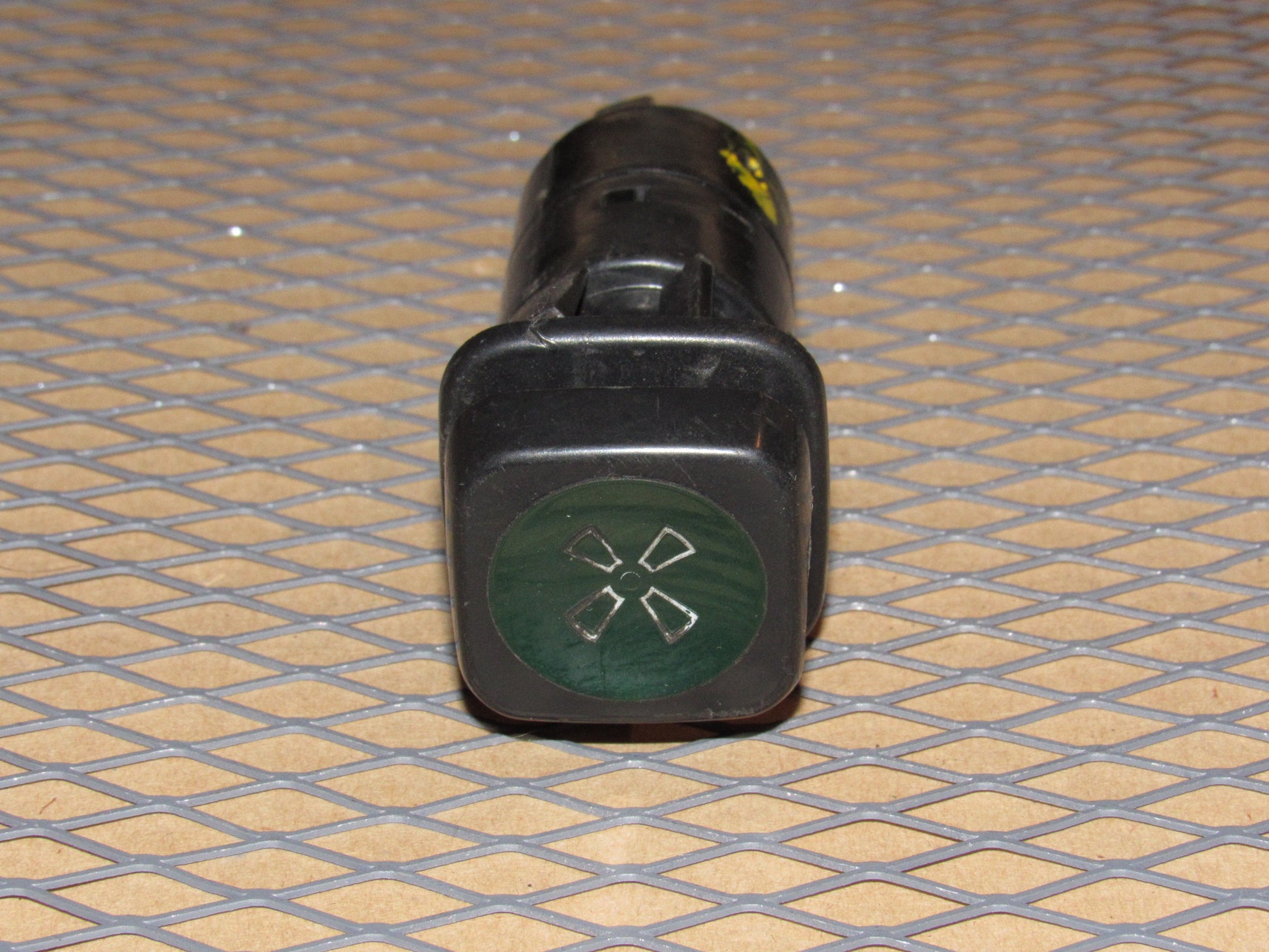 77-95 Mercedes Benz T1 Van OEM Temperature Climate Control Fan Switch