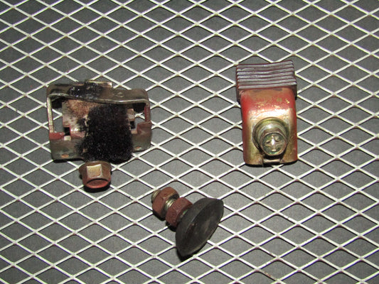 94 95 96 97 Mitsubishi 3000GT OEM Window Glass Stopper & Guide - Left