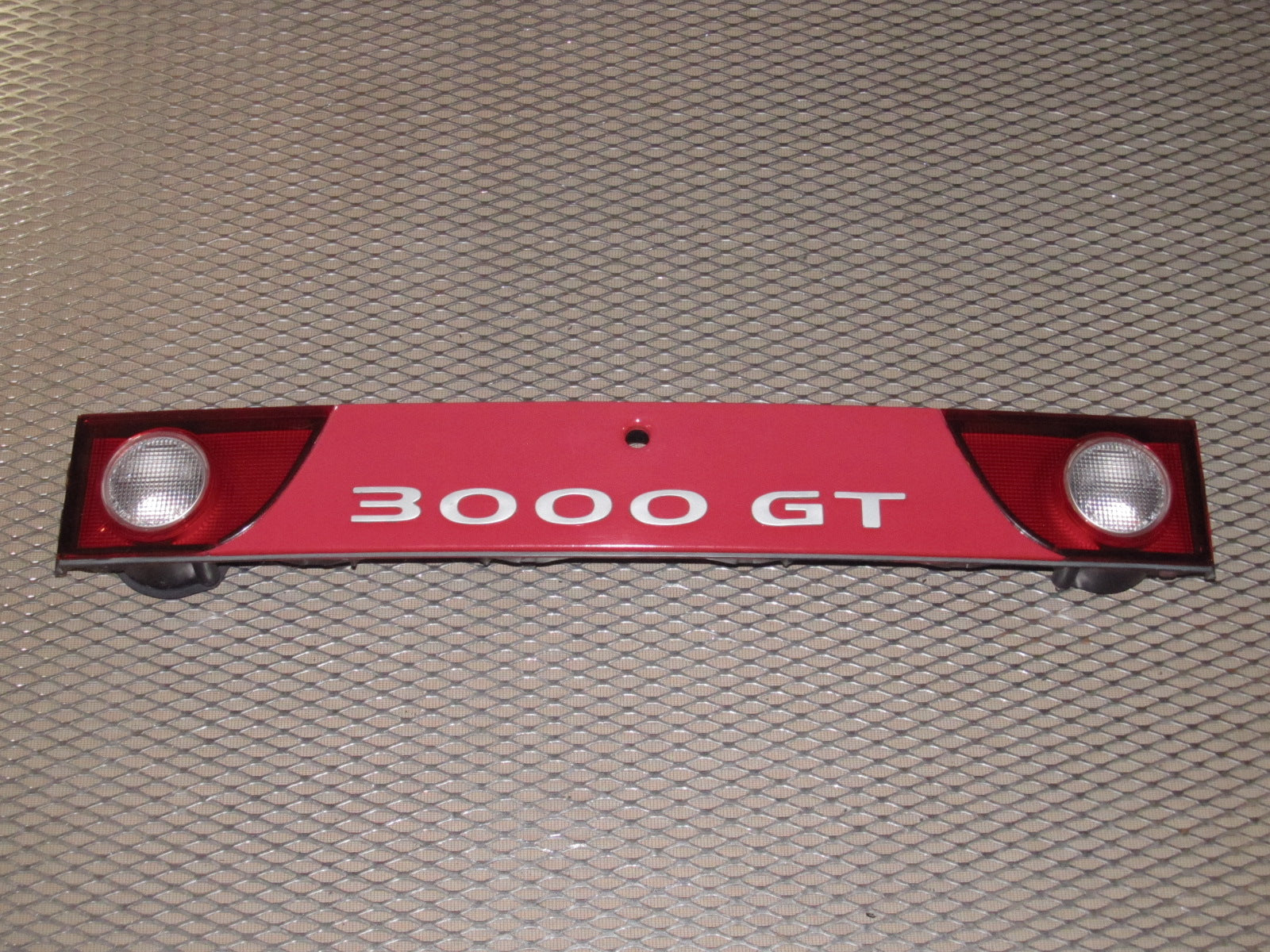 94 95 96 97 Mitsubishi 3000GT Reverse Light Center Panel Cover