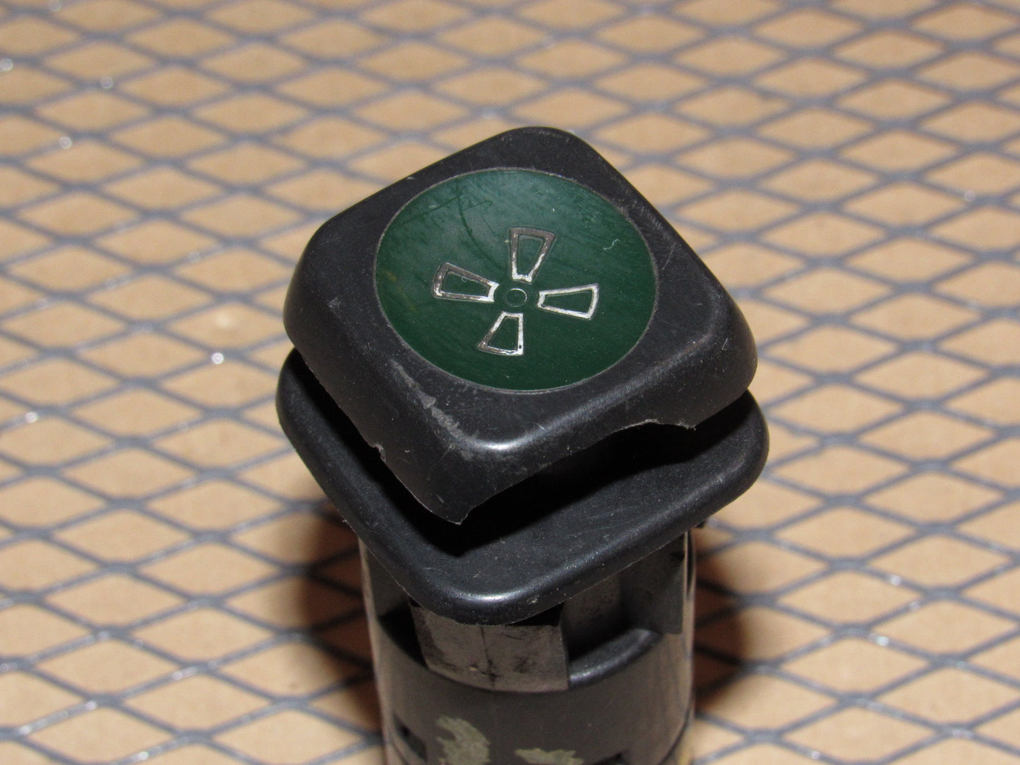 77-95 Mercedes Benz T1 Van OEM Temperature Climate Control Fan Switch