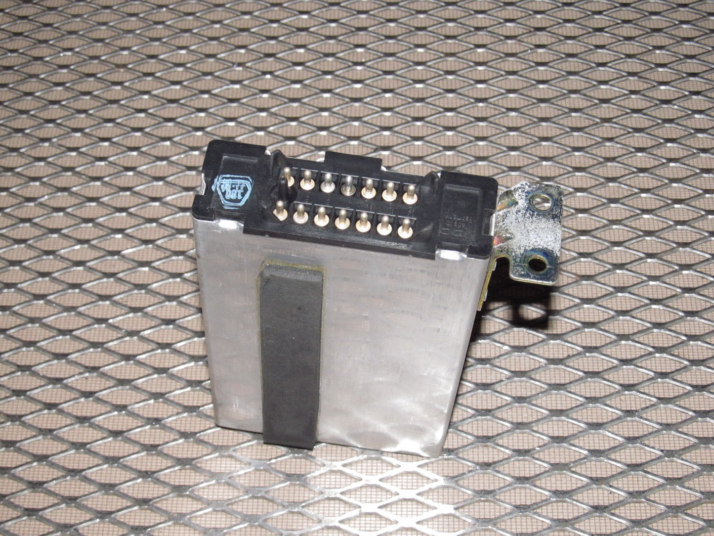 83-85 Porsche 944 OEM Cruise Control Computer - M/T