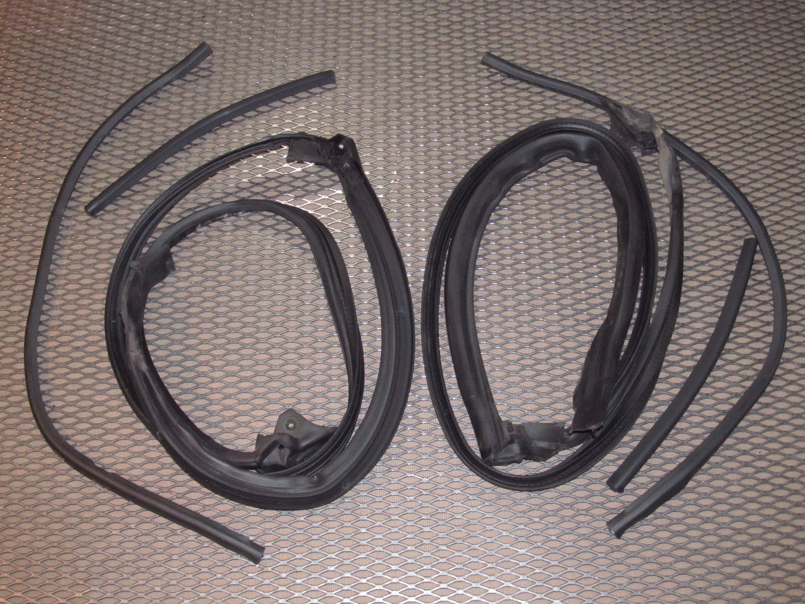 90-96 Nissan 300zx OEM Interior Door Belt Line Moulding & Weather Stripping