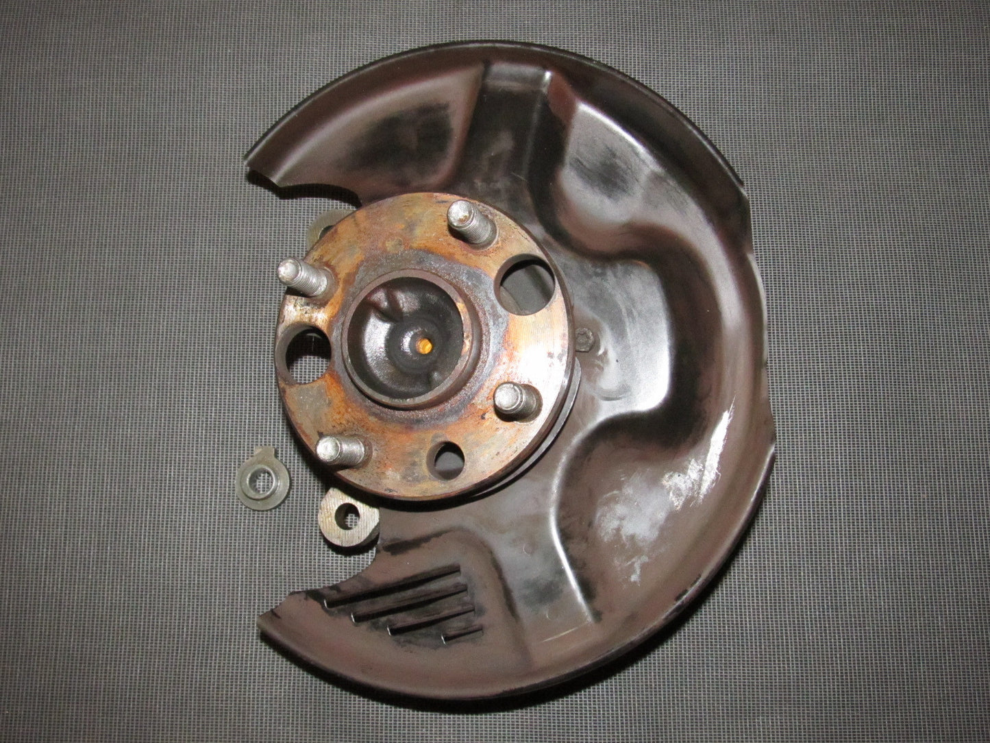 87 88 89 Toyota MR2 OEM 4AGE Spindle Knuckle & Hub Assembly - Front Left