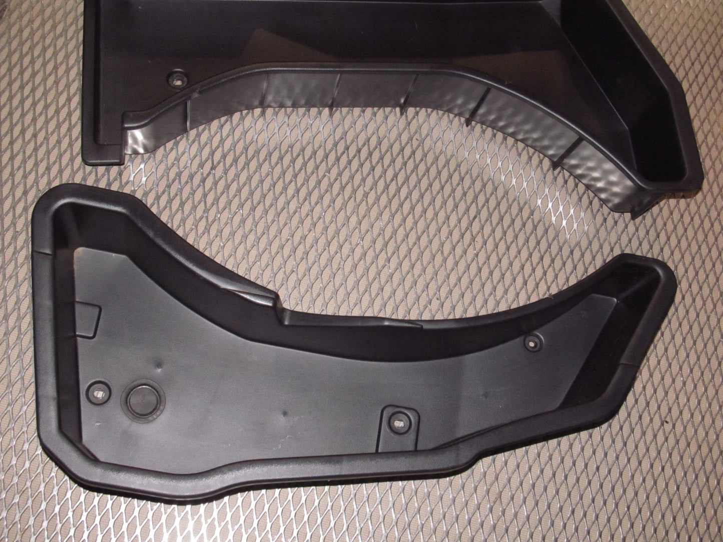 94 95 96 97 Mitsubishi 3000GT Trunk Holder Tray