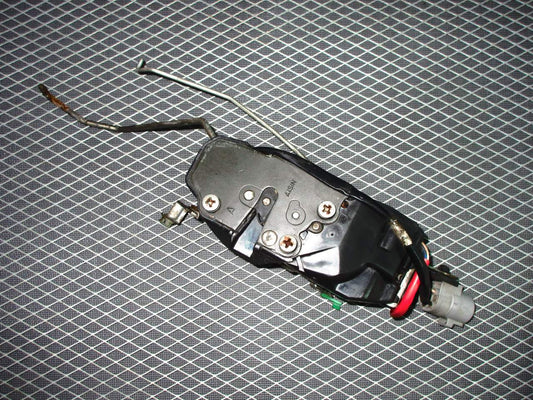 92 93 Lexus ES300 OEM Front Door Latch - Right