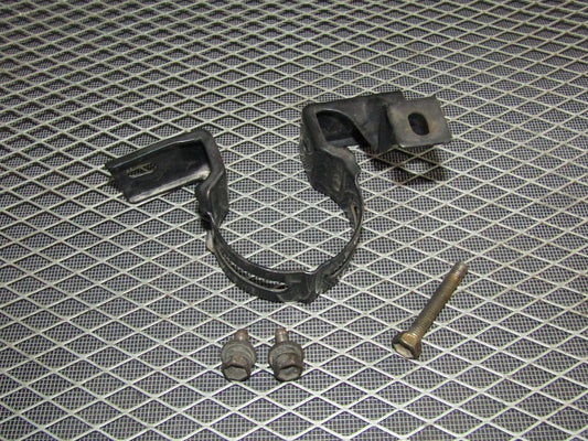 92-93 Toyota Camry OEM Fuel Filter Mounting Bracket - 3VZ-FE V6 3.0L