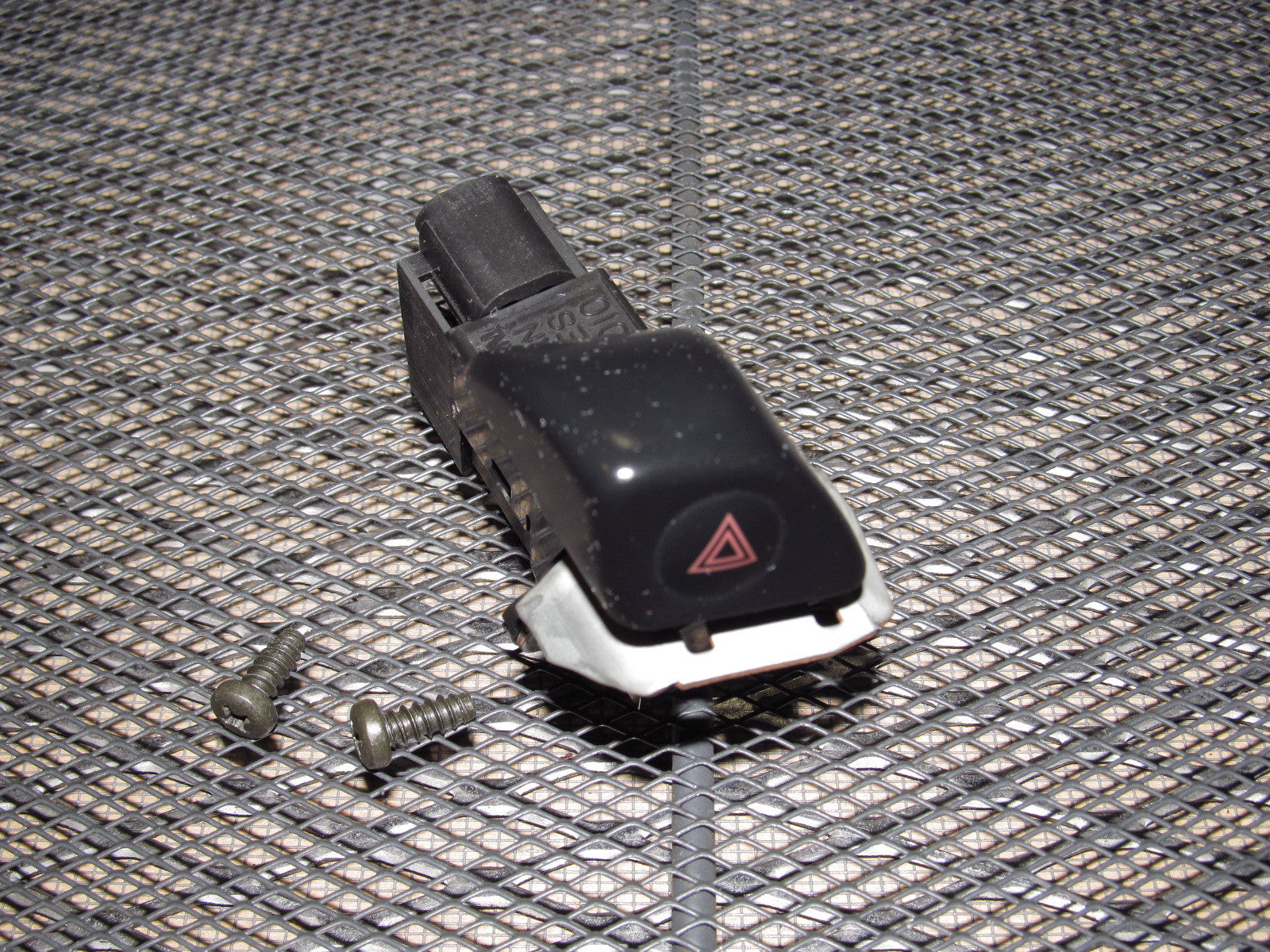 90-96 Nissan 300zx OEM Hazard Light Switch – Autopartone