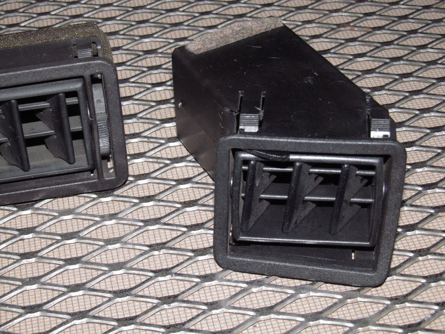 83-85 Porsche 944 OEM Dash A/C Heater Air Vent - Set