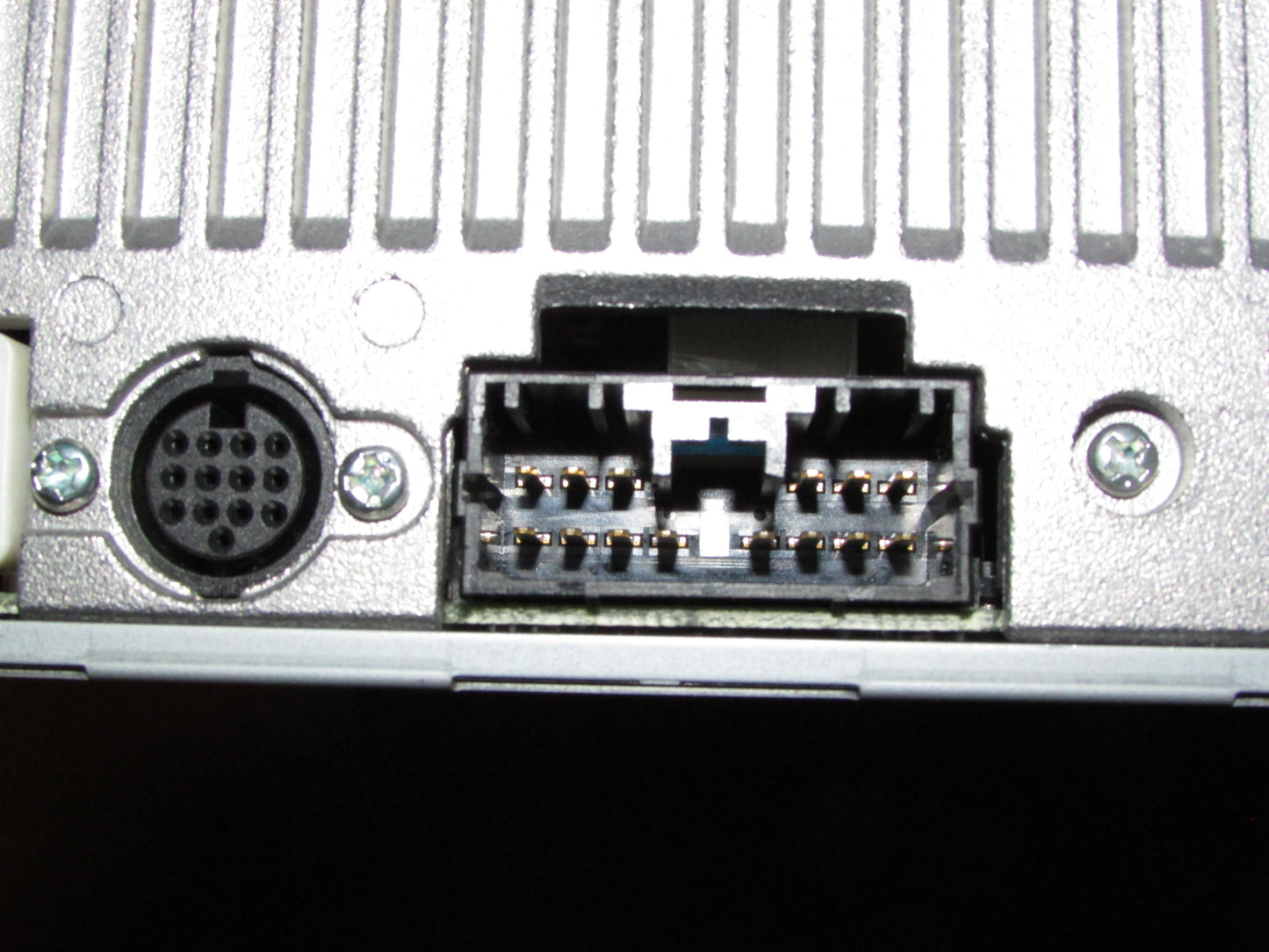 06-11 Mitsubishi Eclipse OEM Stereo Radio CD MP3 Player Satellite Radio Unit