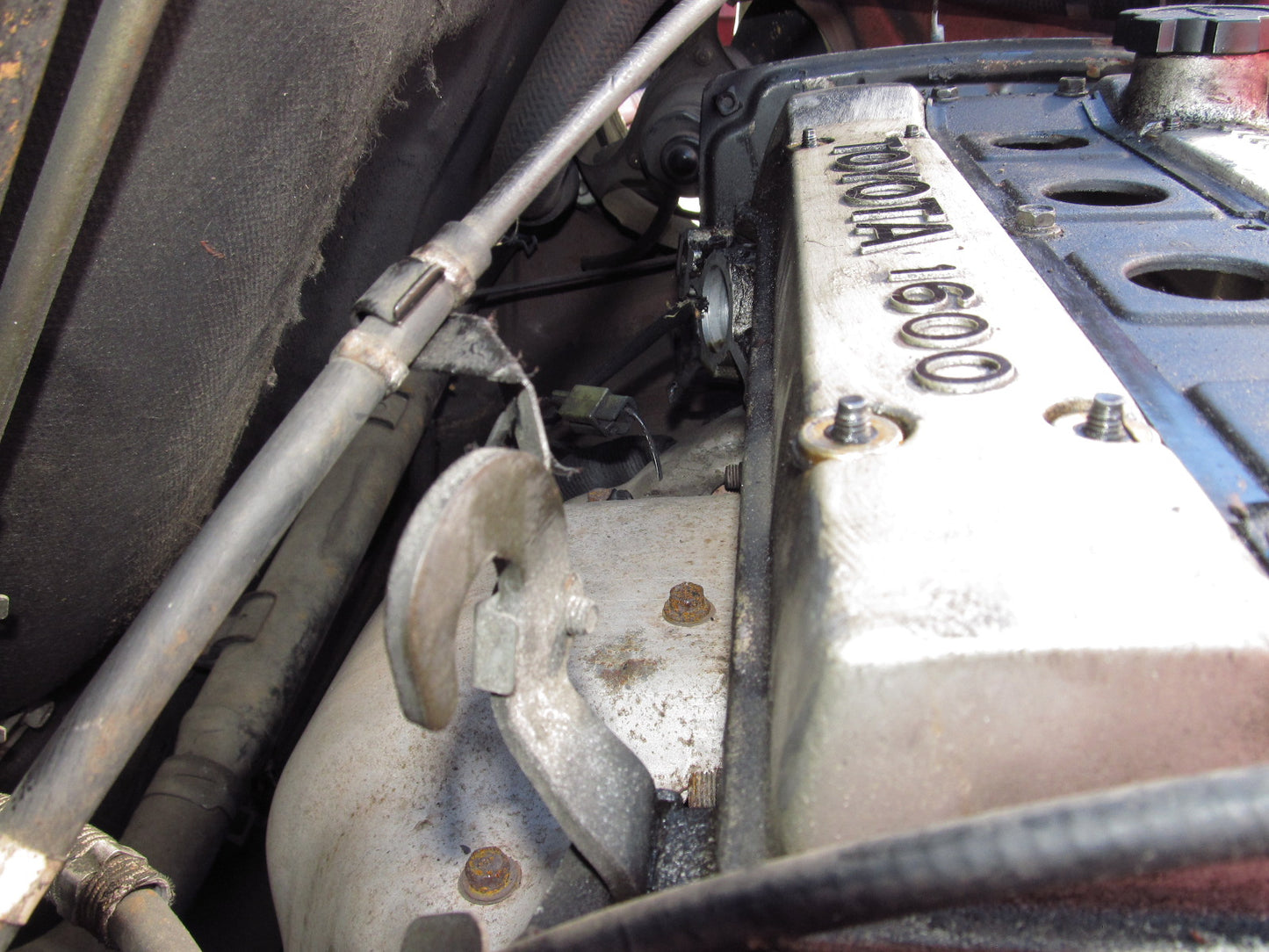 85 86 Toyota MR2 OEM Engine Throttle Body Cable Holder Bracket