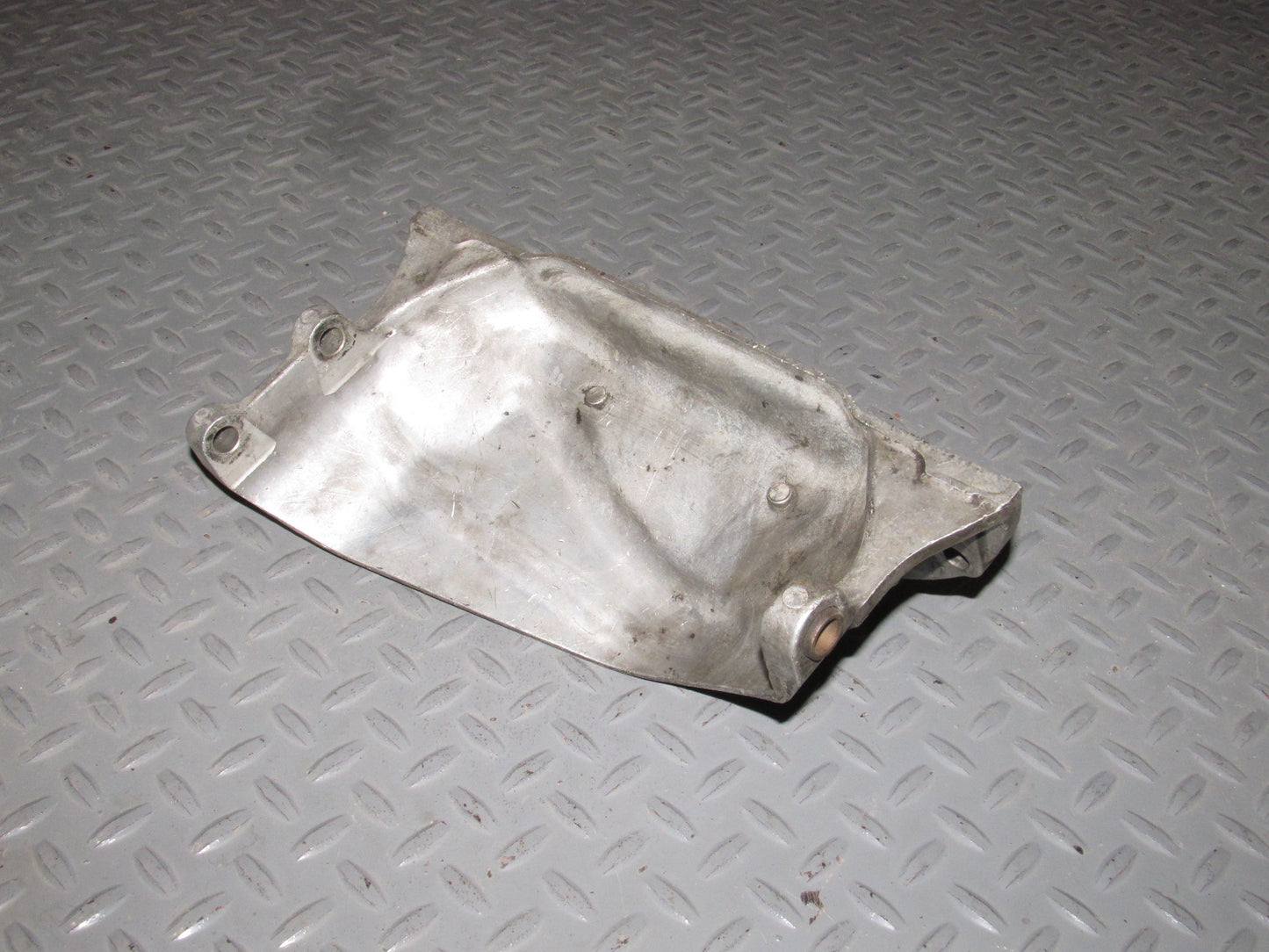 94 95 96 97 98 99 Toyota Celica 2.2L 5SFE OEM M/T Transmission Lower Brace Cover