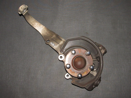 03-04 Infiniti G35 Sedan OEM Wheel Spindle & Knuckle - Front Left