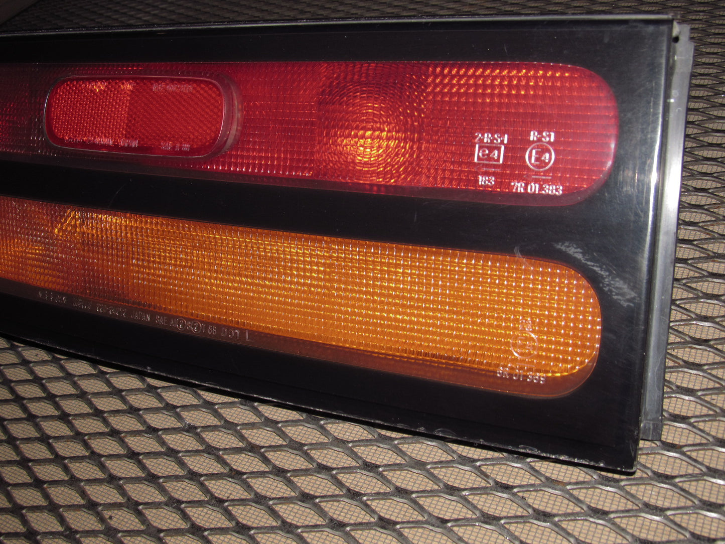 90 91 92 93 94 95 96 Nissan 300zx Tail Light - Left