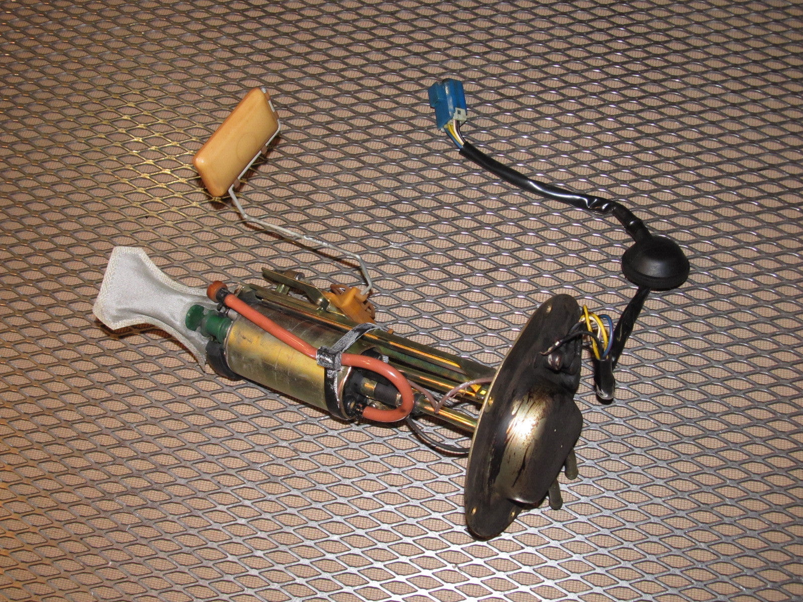 91 92 93 94 Nissan 240SX OEM Fuel Pump & Sending Unit