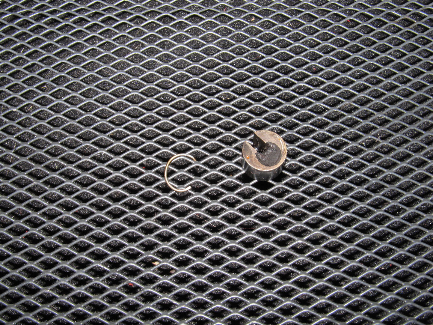 84 85 Mazda RX7 OEM 12A Rotor Corner Seal & Spring