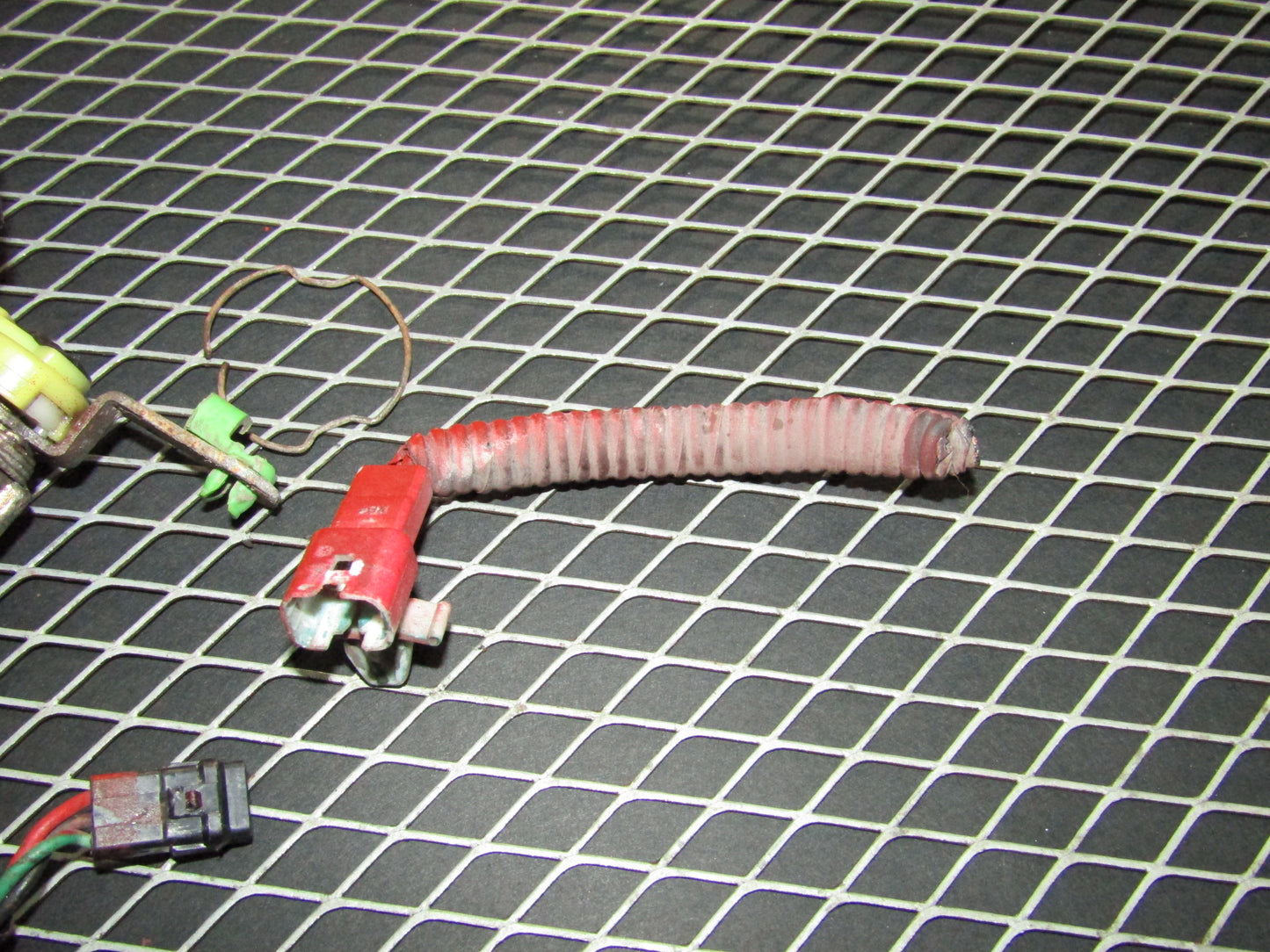 94 95 96 97 Mitsubishi 3000GT OEM Door Lock Cylinder Tumbler Pigtail Harness - Right