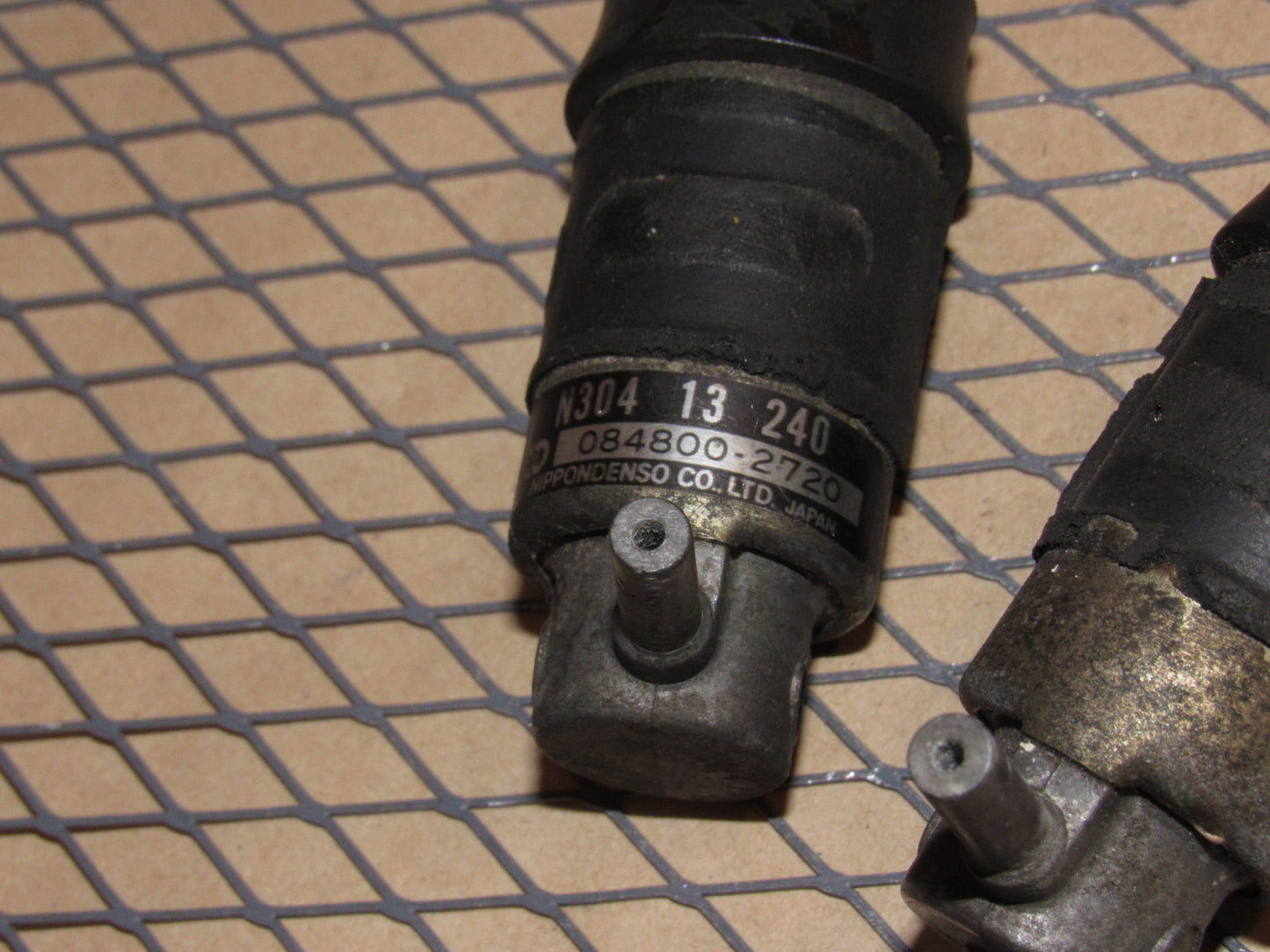 84 85 Mazda RX7 GSL-SE OEM BPAV Emission Vacuum Air Solenoid Valve
