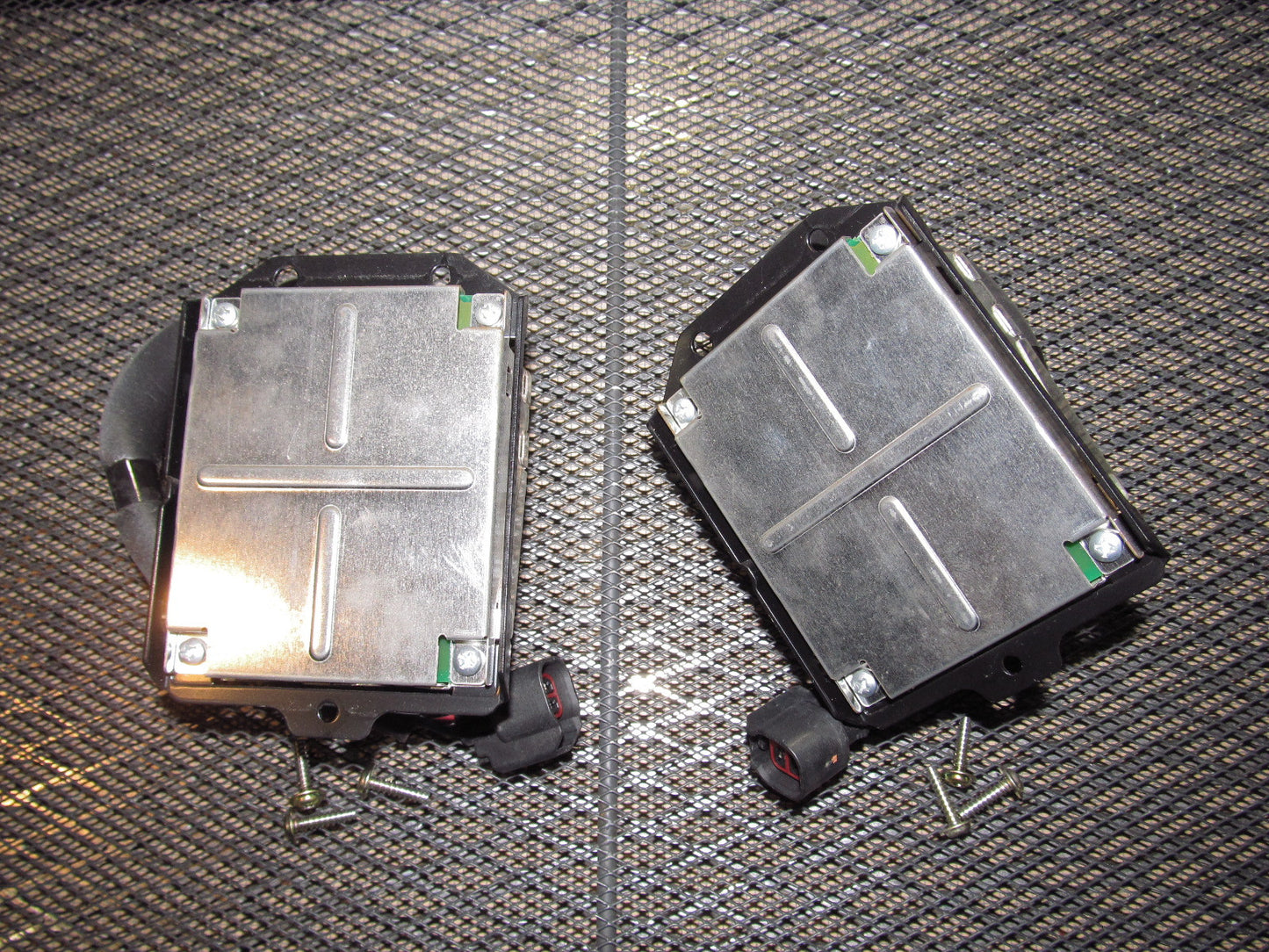 04 05 06 07 08 Mazda RX8 OEM Front Bose Speaker Amp - Set