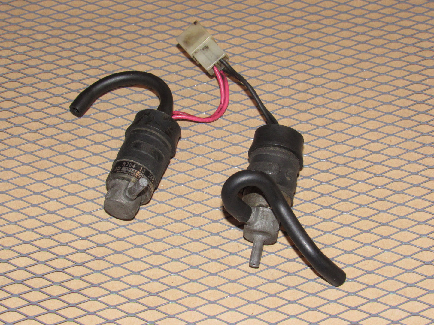 84 85 Mazda RX7 GSL-SE OEM BPAV Emission Vacuum Air Solenoid Valve