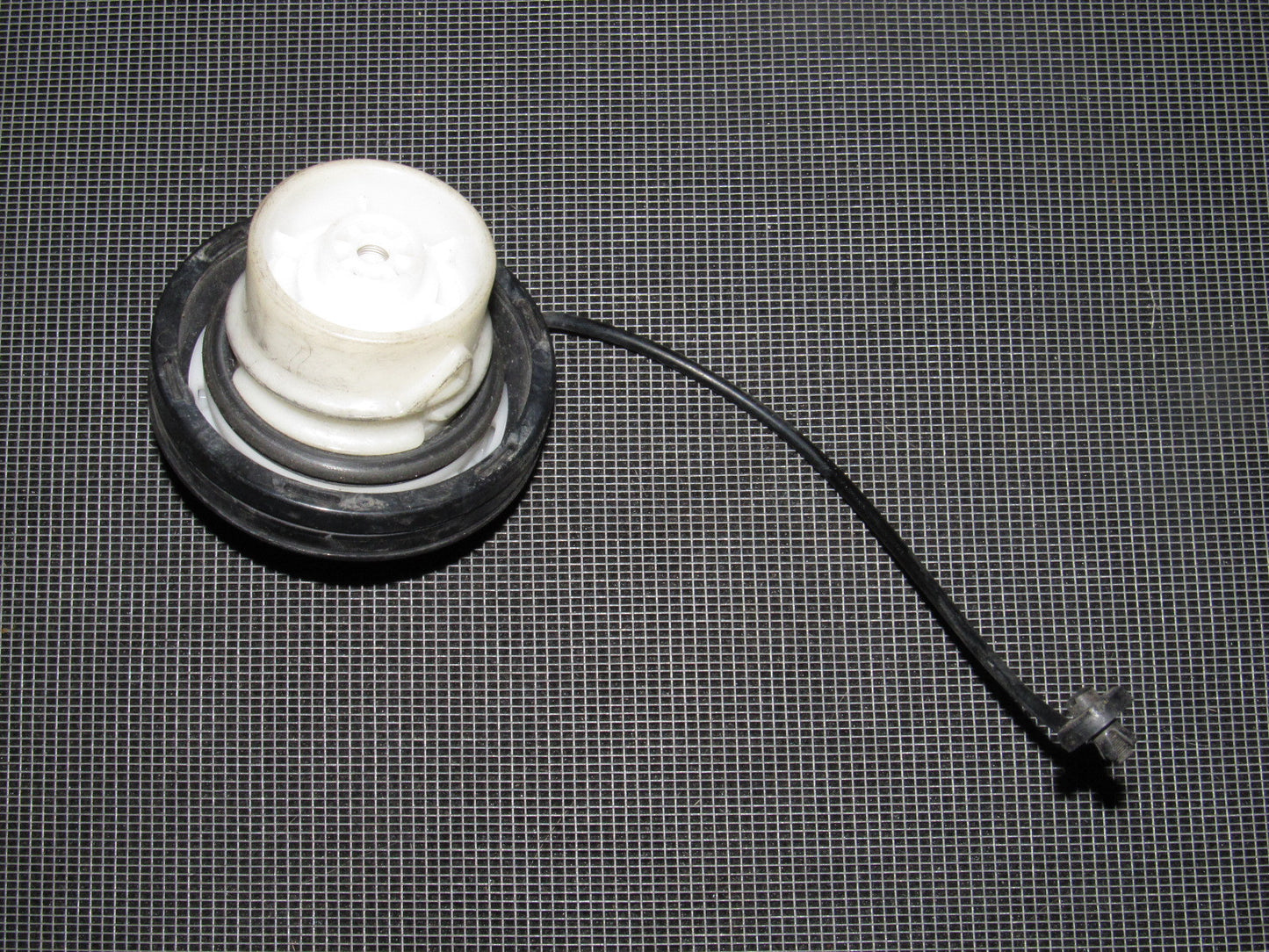 03-04 Infiniti G35 Sedan OEM Gas Cap