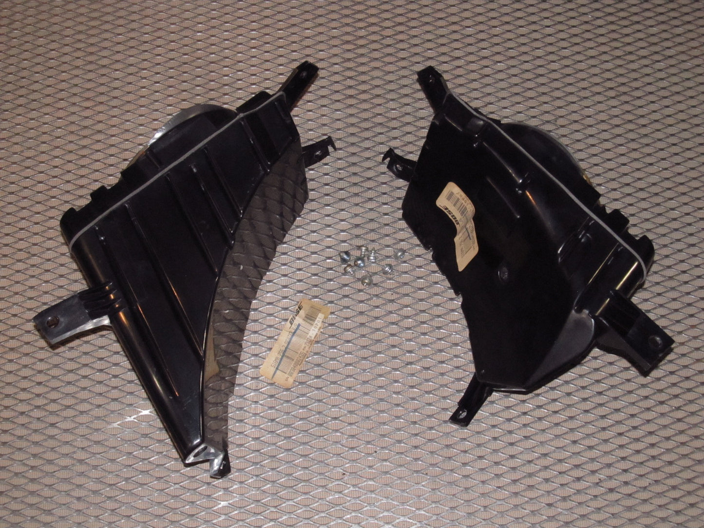 90 91 92 93 94 95 96 Nissan 300zx Rear Speaker & Enclosure