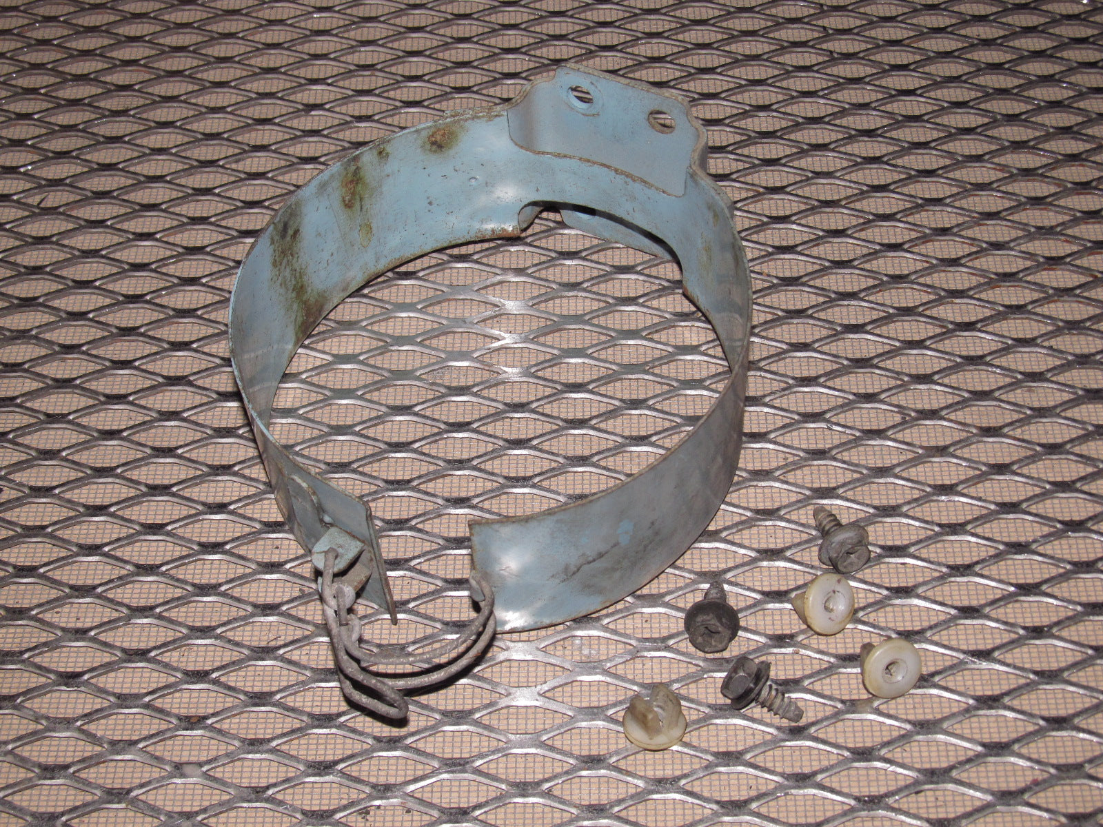 79 80 Datsun 280zx OEM 2.8L Emission Charcoal Canister Bracket