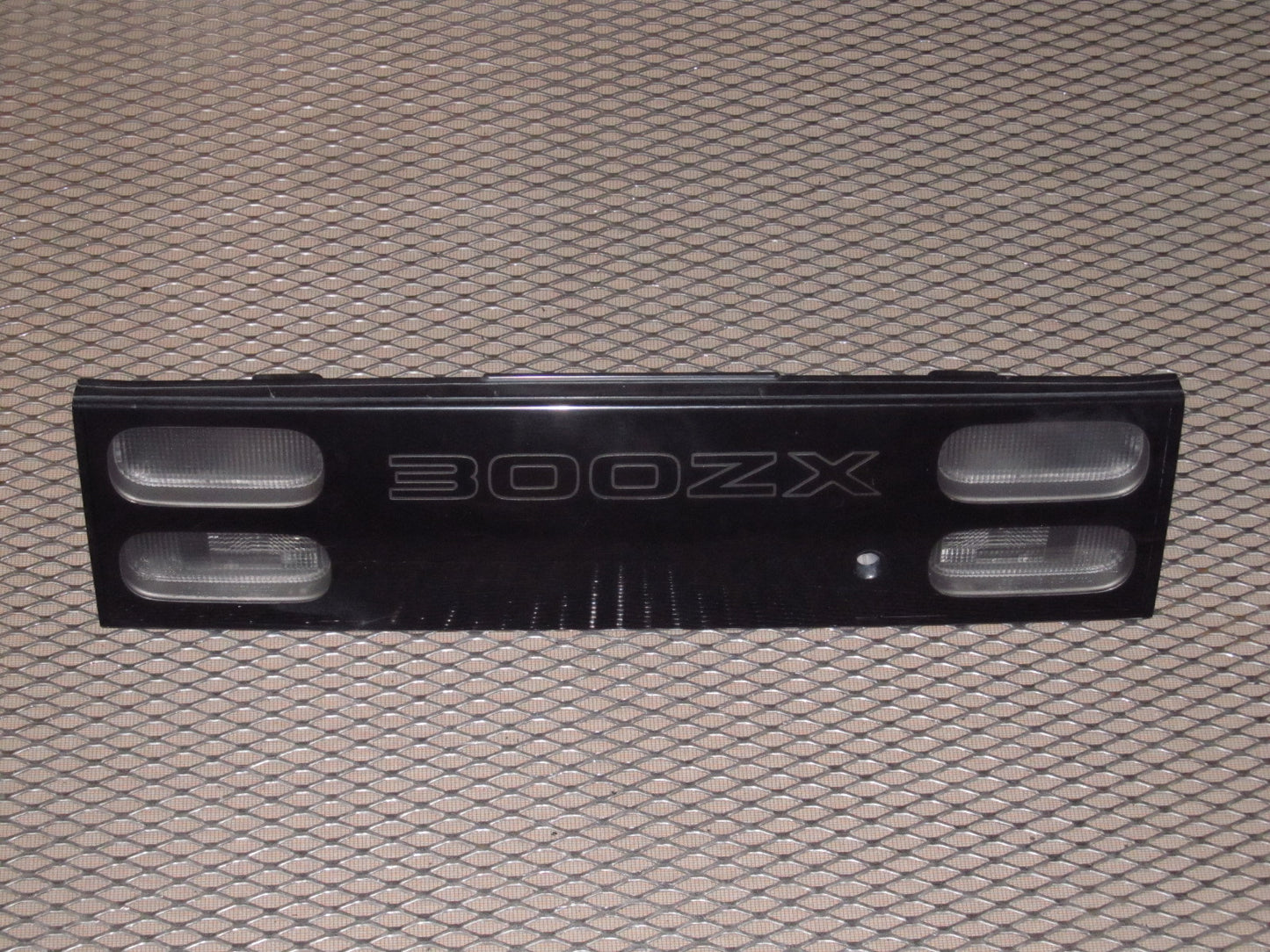 90 91 92 93 94 95 96 Nissan 300zx Rear Reverse Light Panel Cover