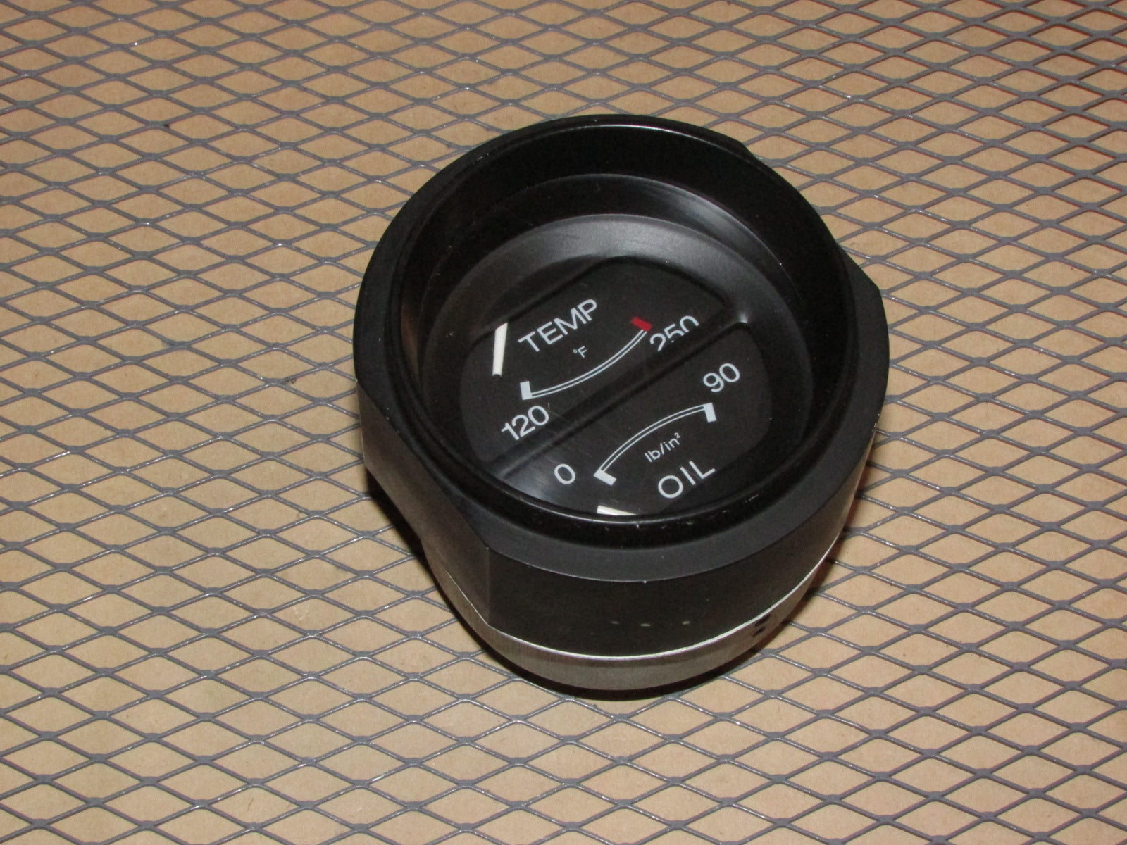 75 76 77 78 Datsun 280z OEM Temperature Temp & Oil Meter Gauge