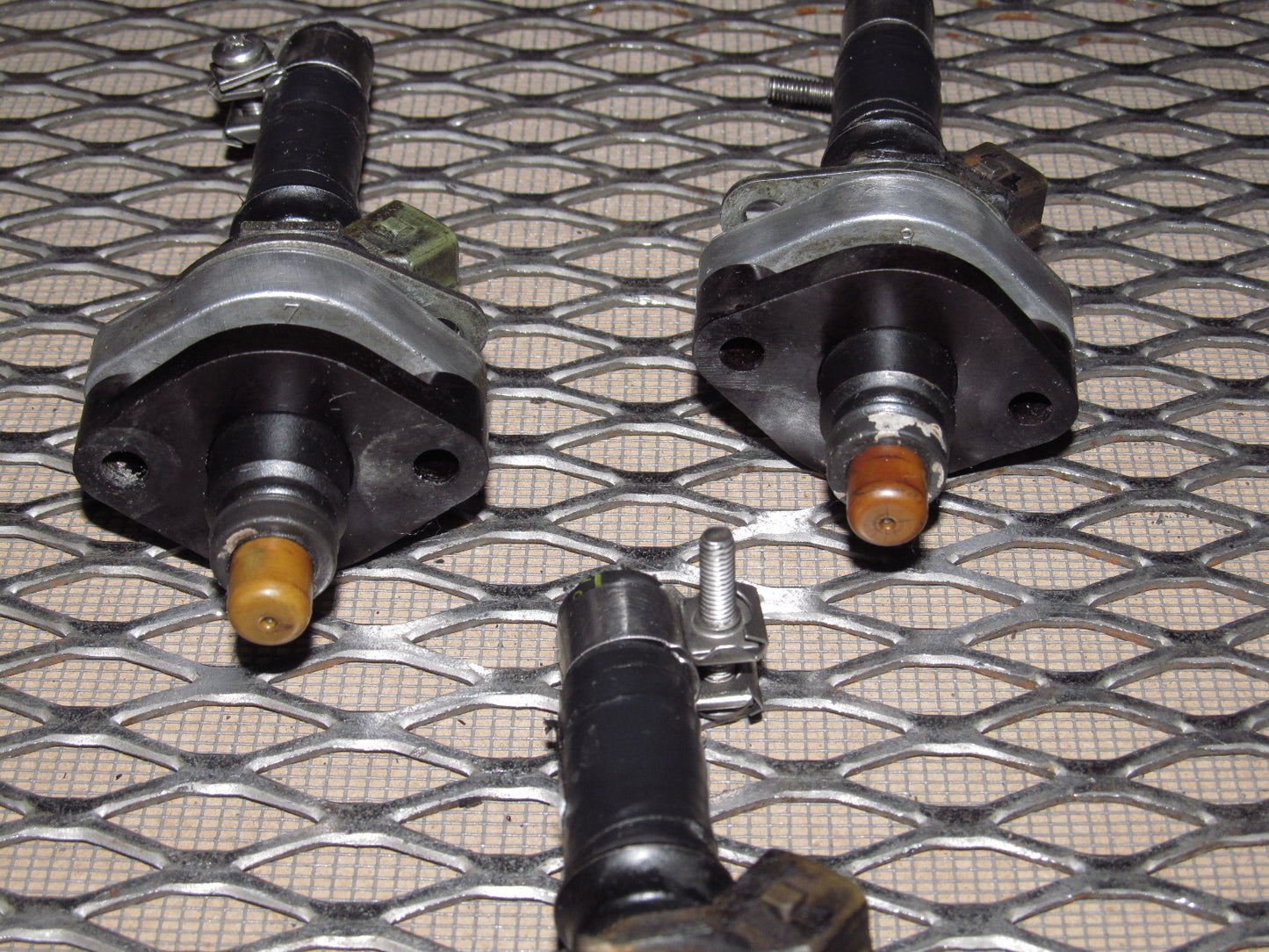 79 80 Datsun 280zx OEM 2.8L NA Fuel Injector Set