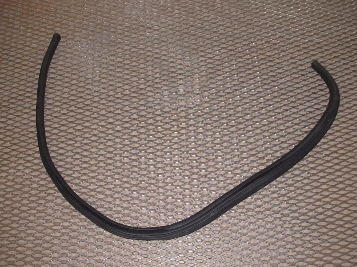 97 98 99 Mitsubishi Eclipse Convertible OEM Interior Door Chassis Belt Line Moulding - Right