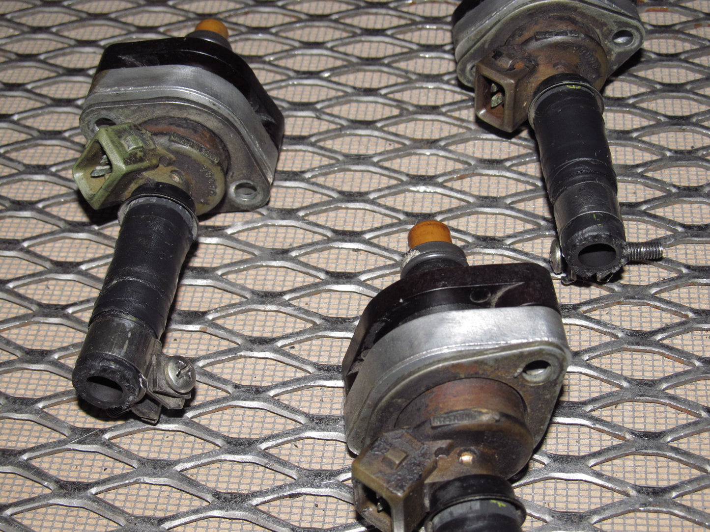 79 80 Datsun 280zx OEM 2.8L NA Fuel Injector Set