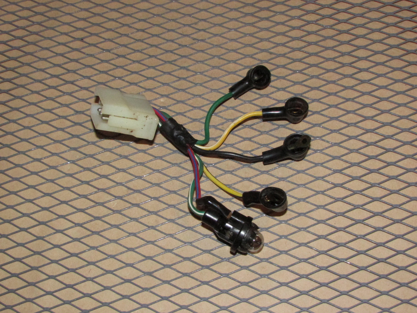 75 76 77 78 Datsun 280z OEM Temp & Oil Meter Gauge Bulb Socket & Harness