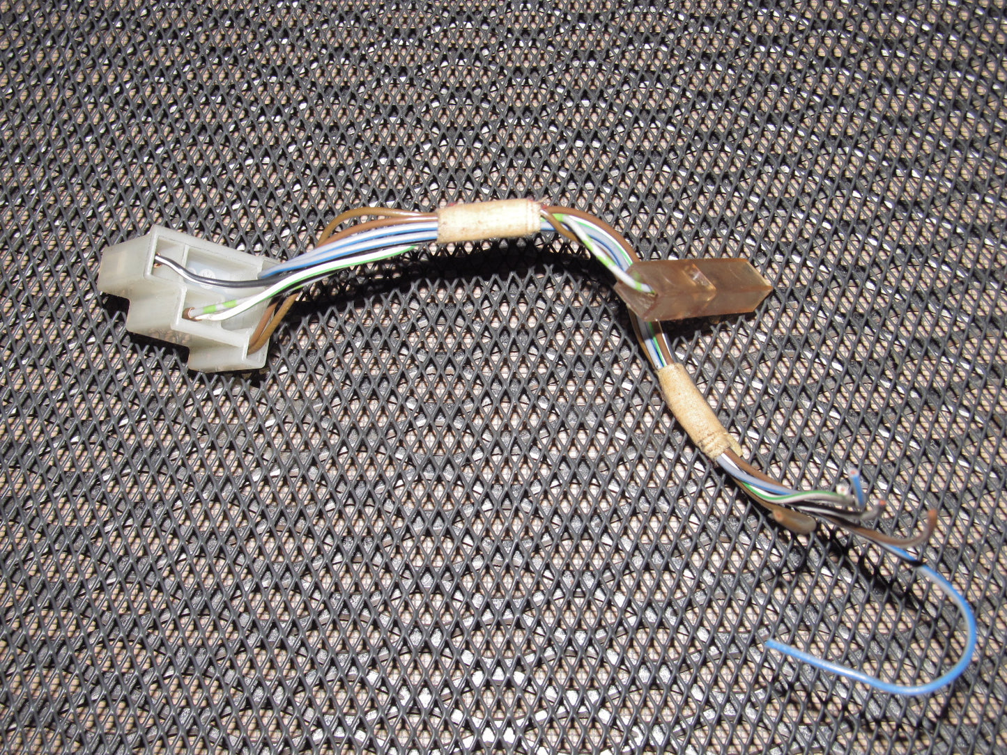 83-85 Porsche 944 OEM Rear Defroster Switch Pigtail Harness