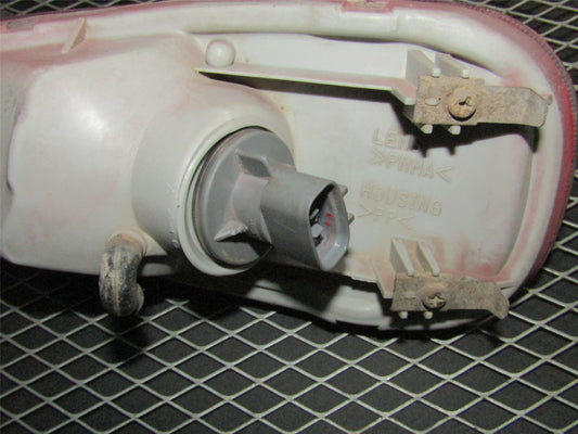 94 95 96 97 Mitsubishi 3000GT OEM Front Turn Signal Bulb Socket -  Right