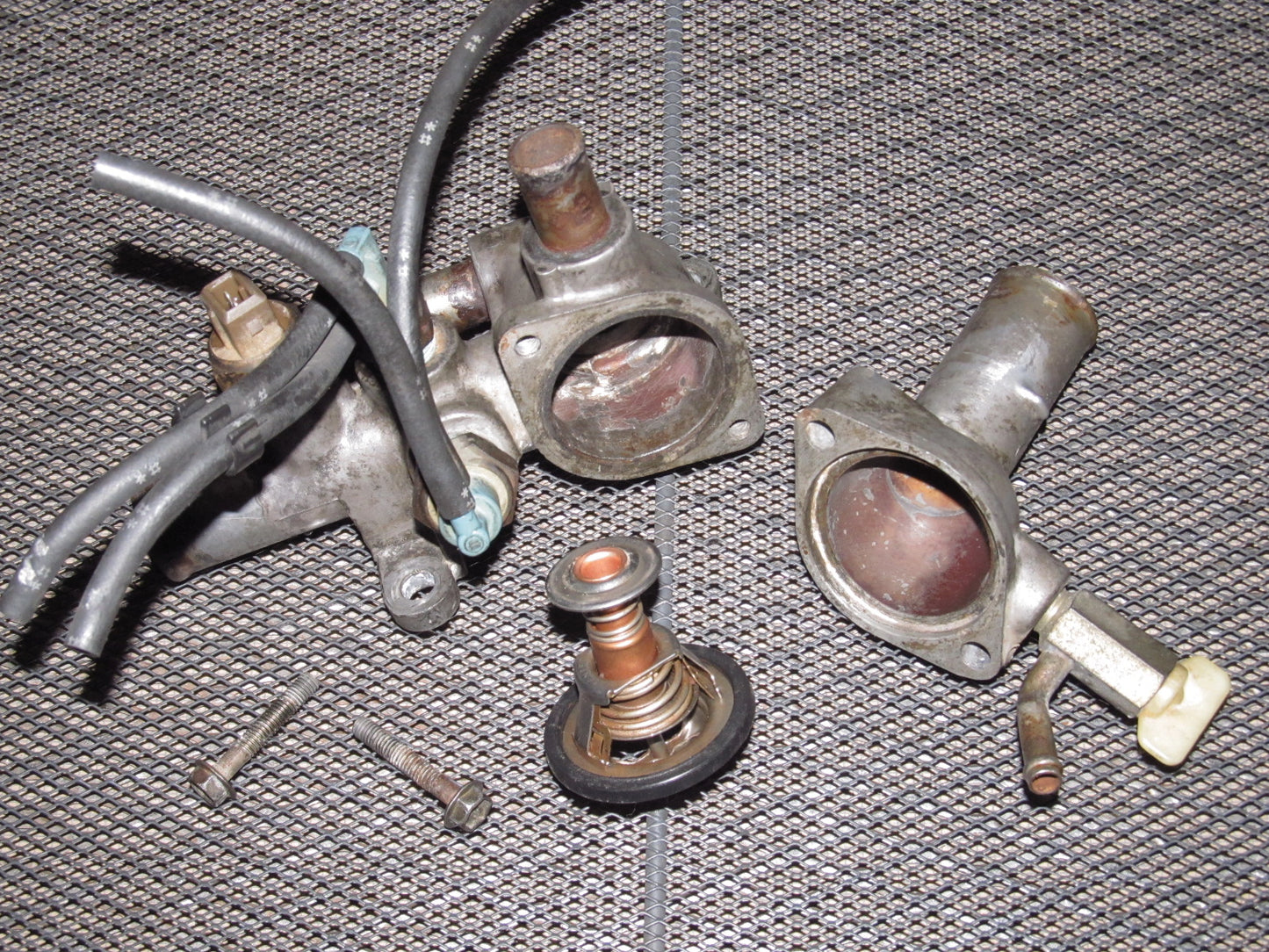 85 86 Toyota MR2 OEM Engine Coolant Thermostats Housing & Sensor