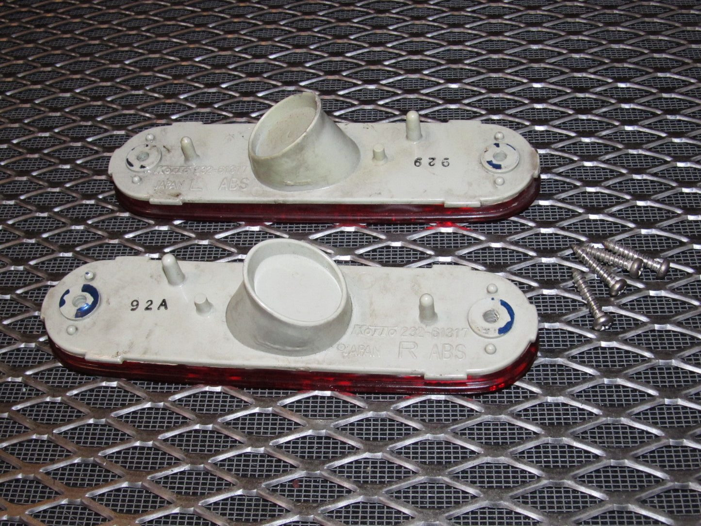 99 00 Mazda Miata OEM Rear Side Marker Set