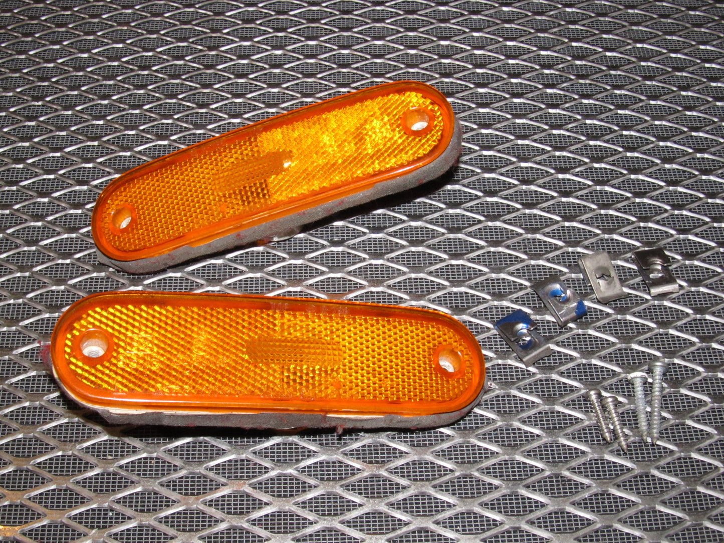 98 99 00 Mazda Miata OEM Front Side Marker Set