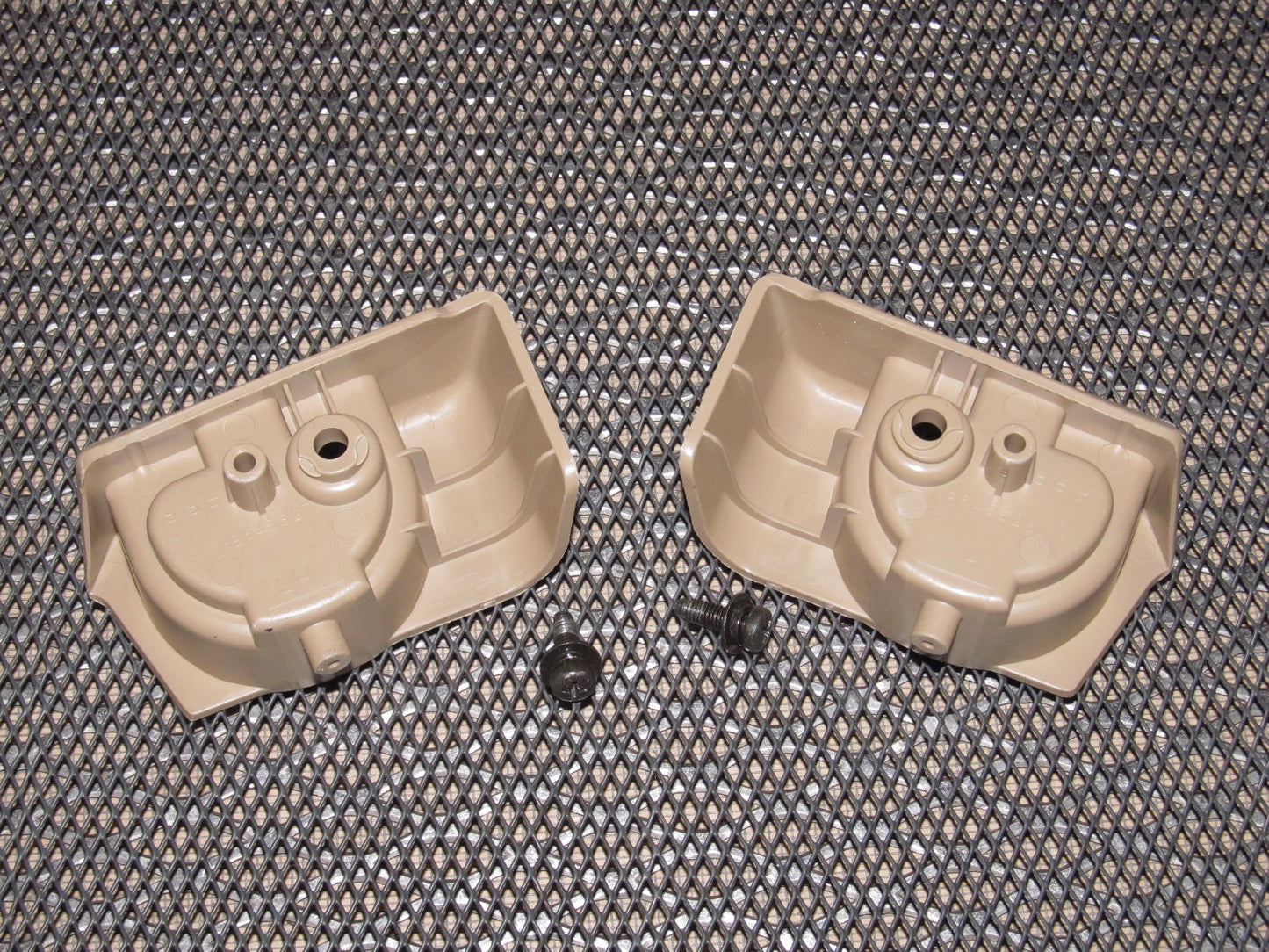 94 95 96 97 Mitsubishi 3000GT Trunk Cover Holder