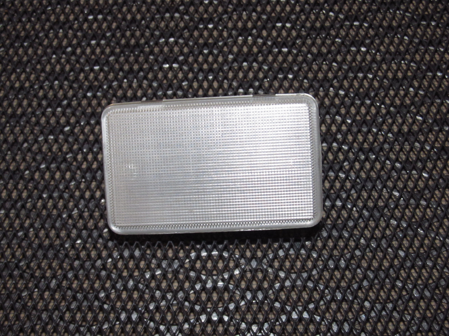 94 95 96 97 Mitsubishi 3000GT Trunk Courtesy Light