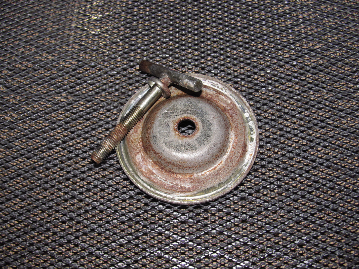 90 91 92 93 Mazda Miata OEM Wheel Spare Tire Cover Lock Down