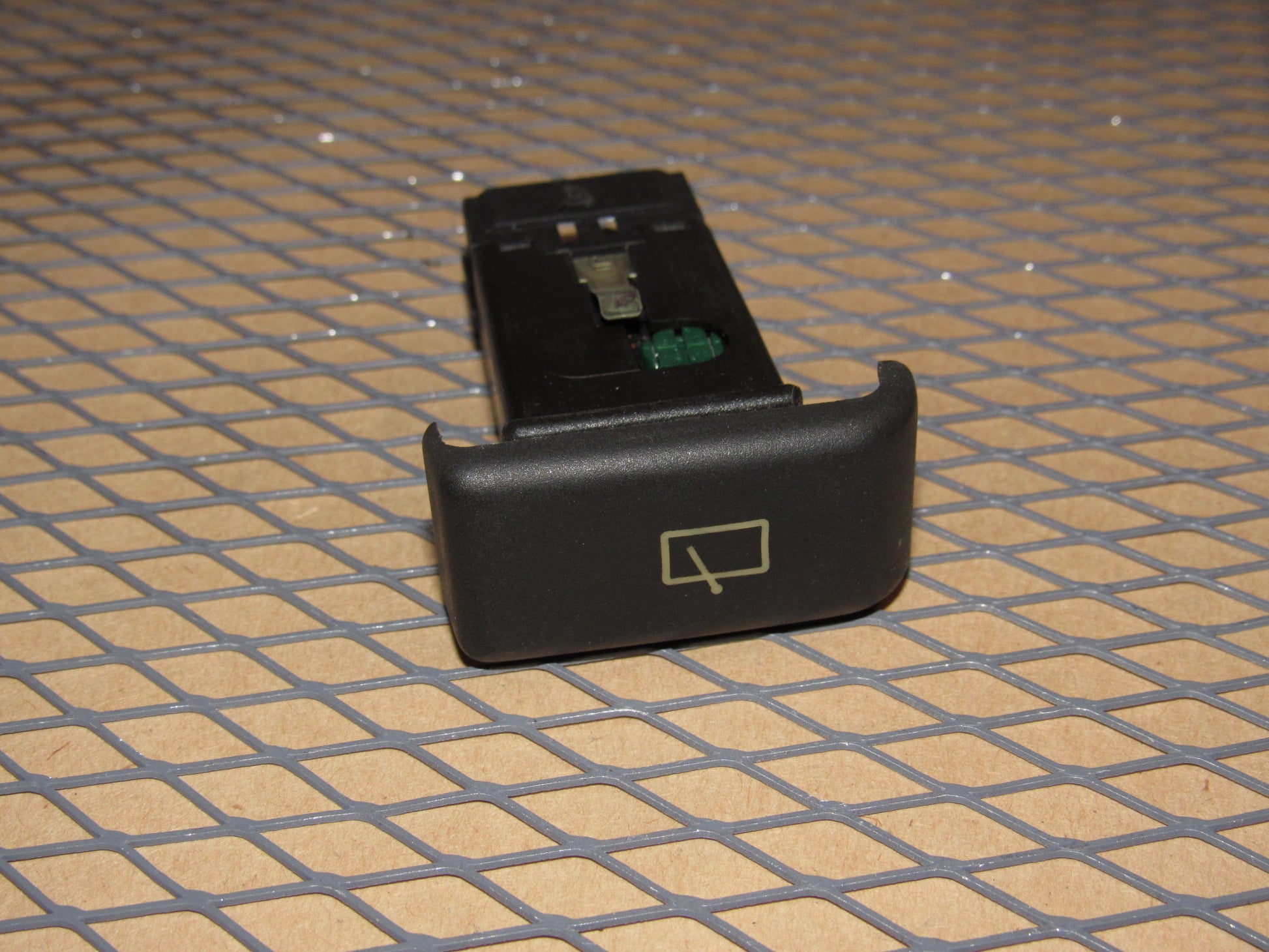 94 95 96 97 98 Land Rover Discovery OEM Rear Wiper Switch