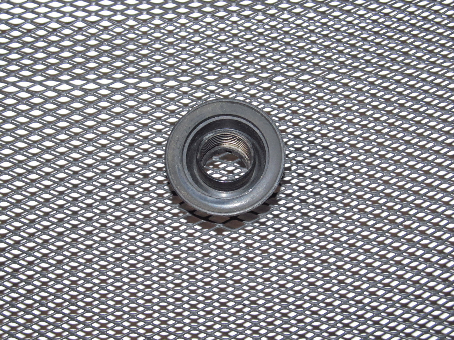 94 95 96 97 Mitsubishi 3000GT Antenna Bezel Ring Grommet Lock