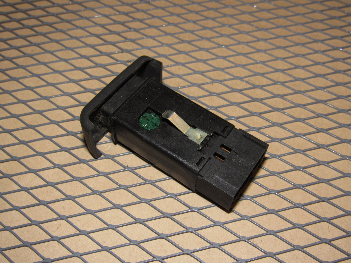 94 95 96 97 98 Land Rover Discovery OEM Rear Wiper Switch