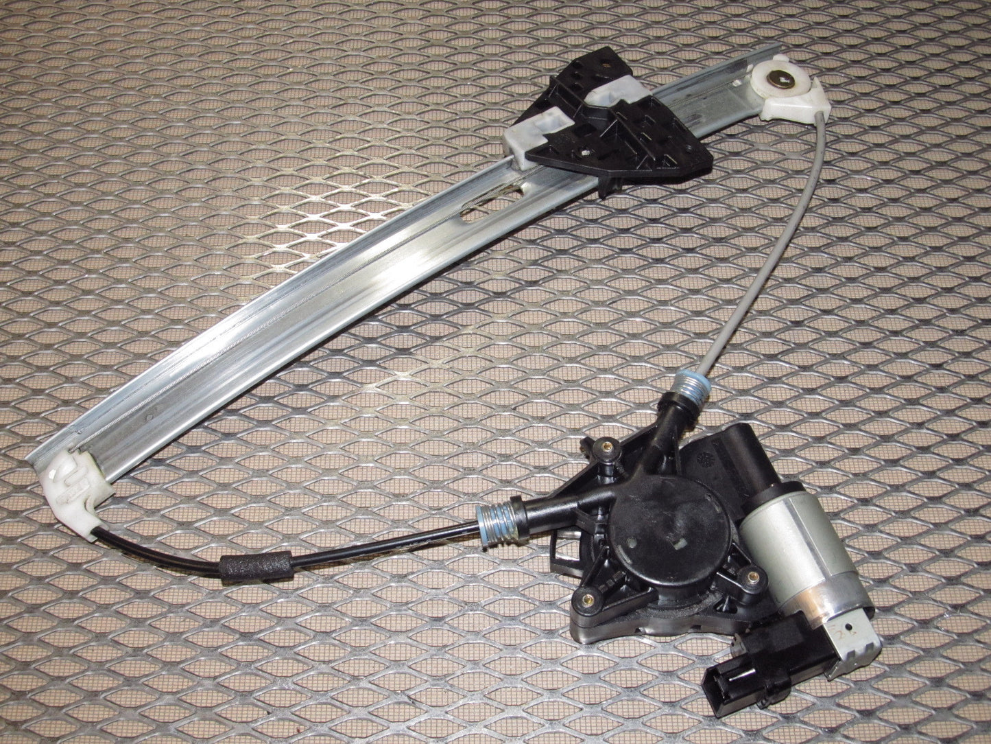 04 05 06 07 08 Mazda RX8 OEM Window Motor & Regulator - Right